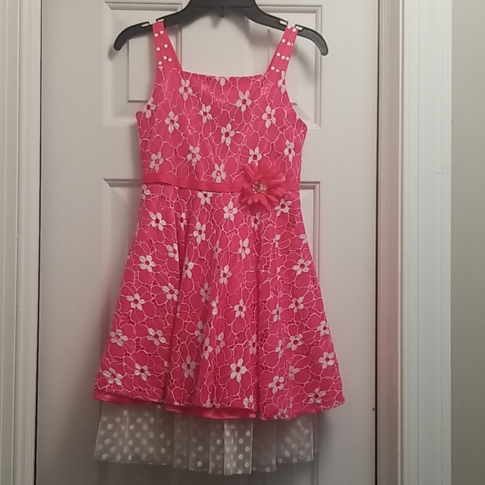 Girls dress